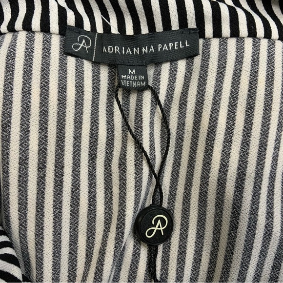 Adrianna Papell Long Sleeve Black and White Overlay Blouse. Size Medium. (NWT). - Picture 5 of 6